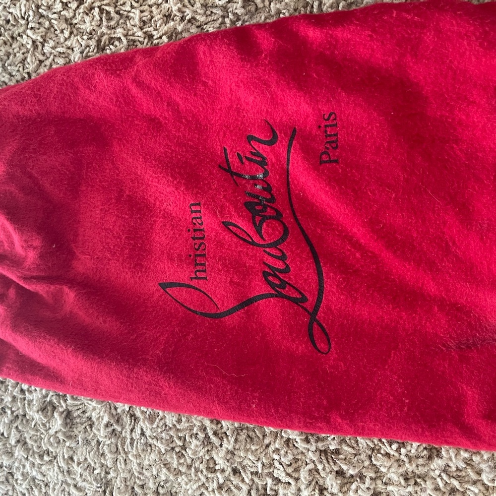 Christian Louboutin Size 39.5 (8.5) - Picture 4 of 8